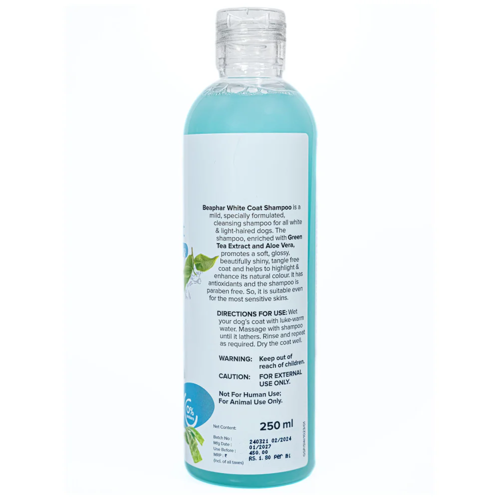 Beaphar Green Tea and Aloe Vera White Coat Shampoo for Dogs - Image 2