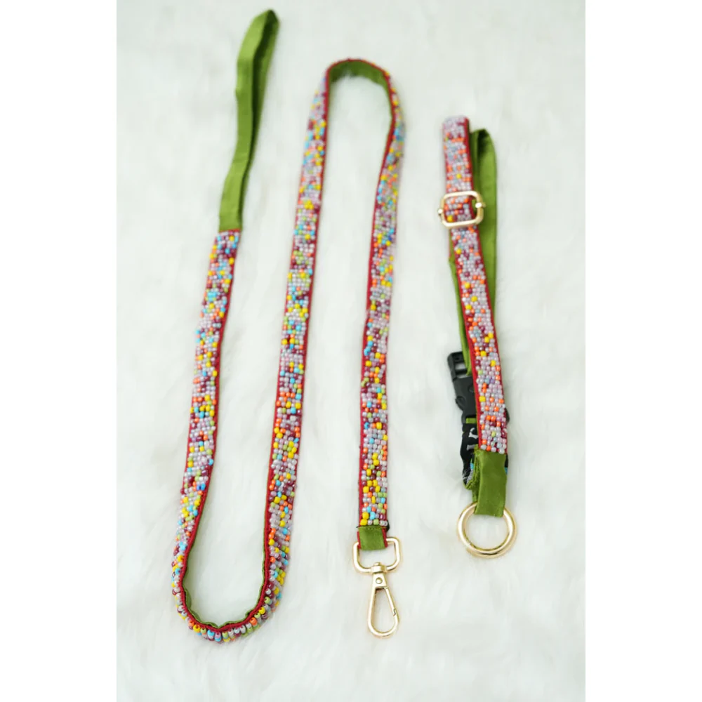 Floof & Co Sprinkles Leash & Collar (Green / Red) - Image 5