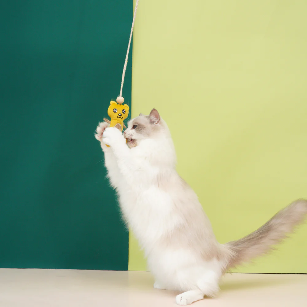 Barkbutler x Fofos Cat Wand Tiger Toy for Cats (Yellow) - Image 7