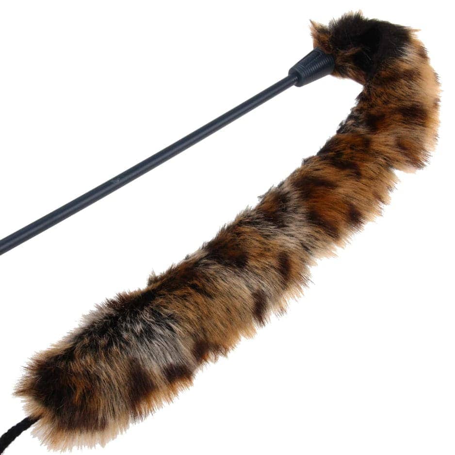 GiGwi Feather Teaser Catwand with Natural Feather Plush Tail & TPR Handle Toy for Cats (Red/Natural) - Image 4