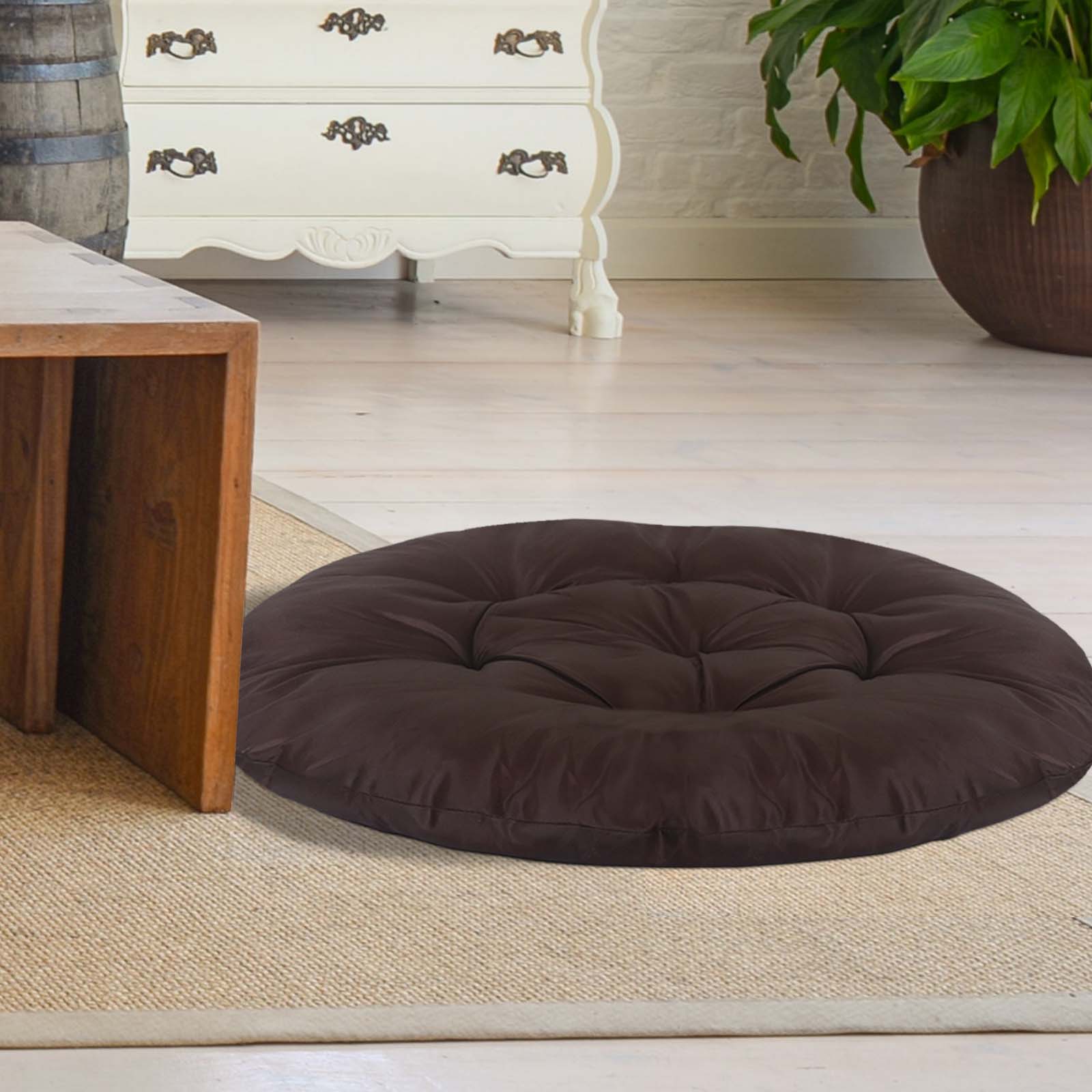 Hiputee Reversible Water Resistant Round Shape Cushion for Dogs and Cats (Brown) - Image 9