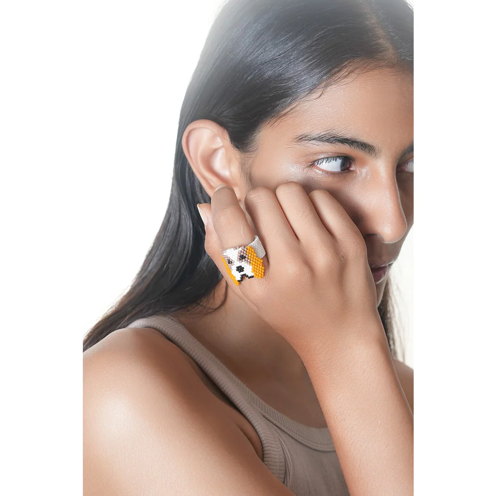 Jenni & Janki Beagle Face Miyuki Delica Beaded Ring - Image 2