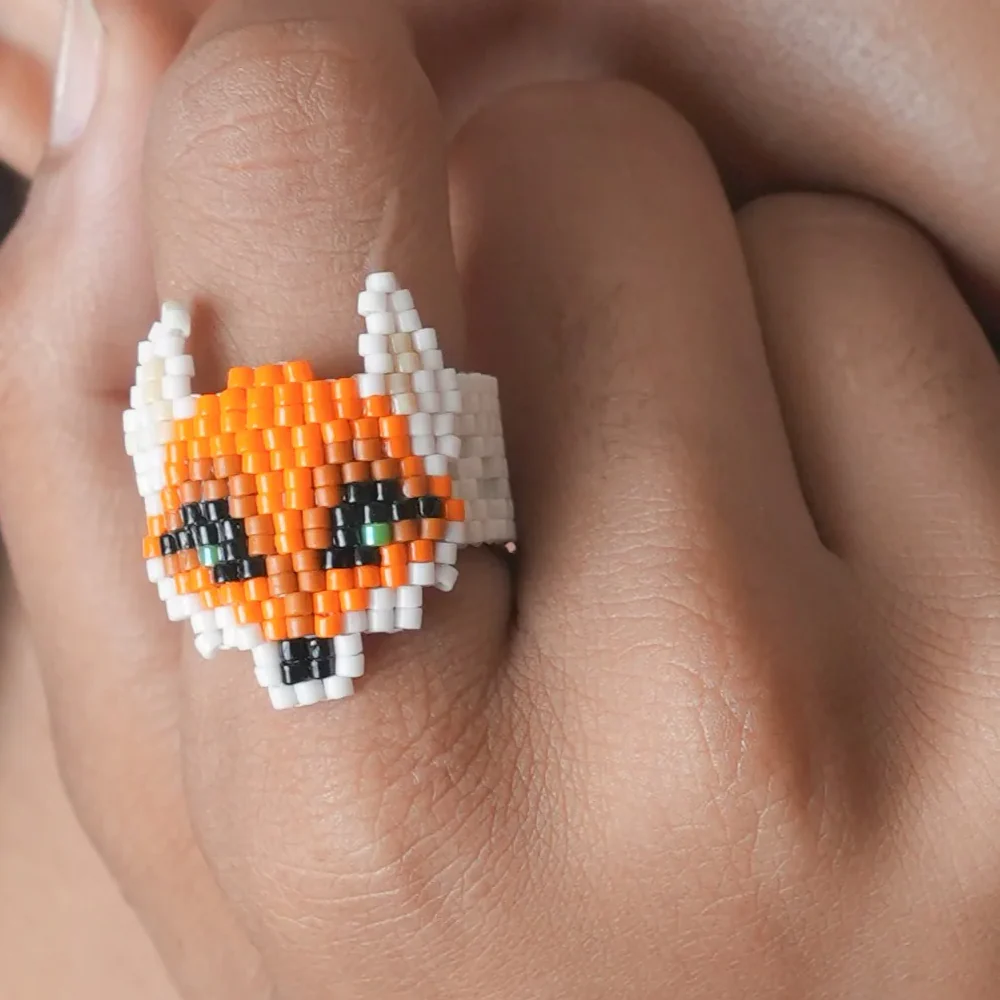 Jenni & Janki Fox Face Miyuki Delica Beaded Ring - Image 2
