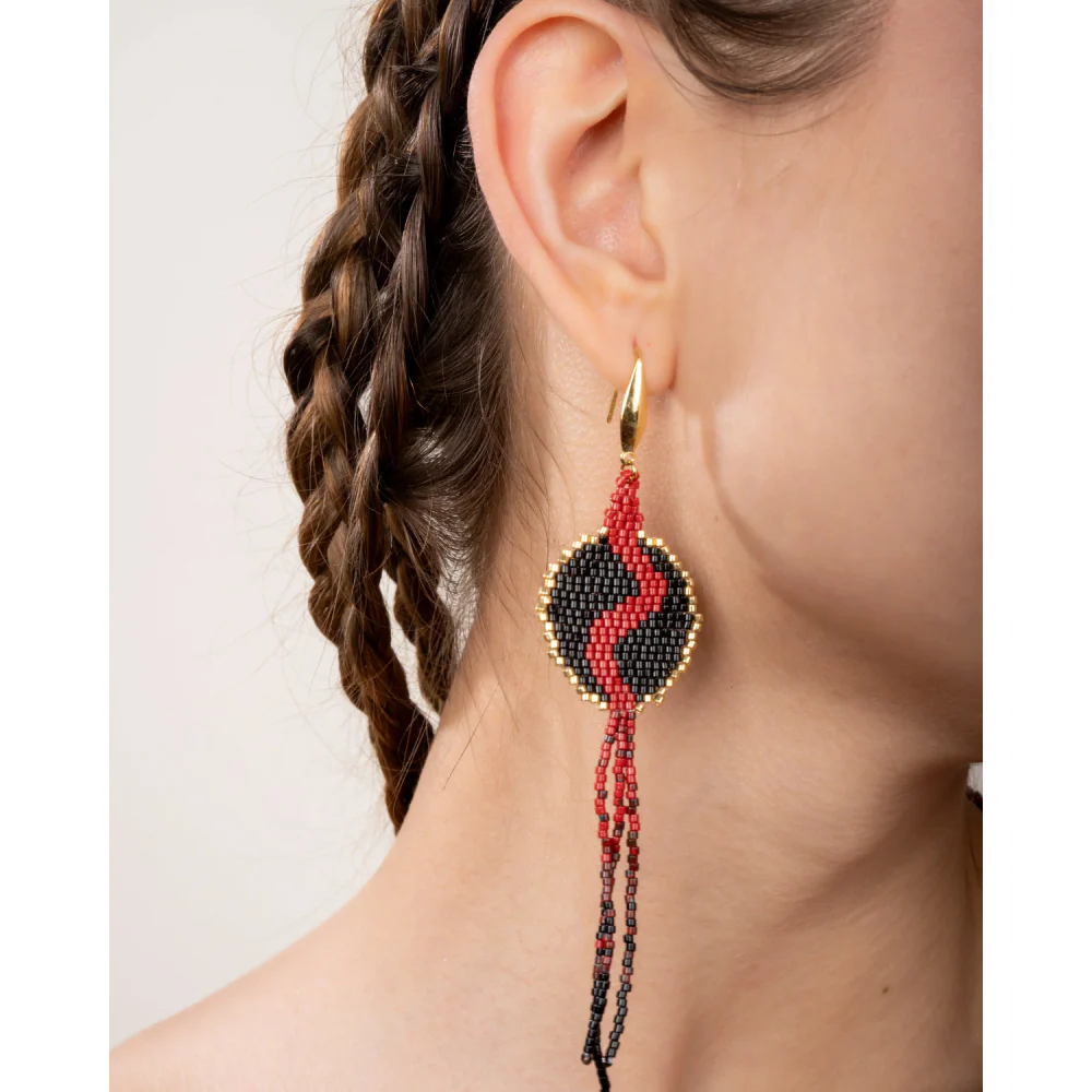 Jenni & Janki Handcrafted Miyuki Beaded Snake Earrings - Image 3