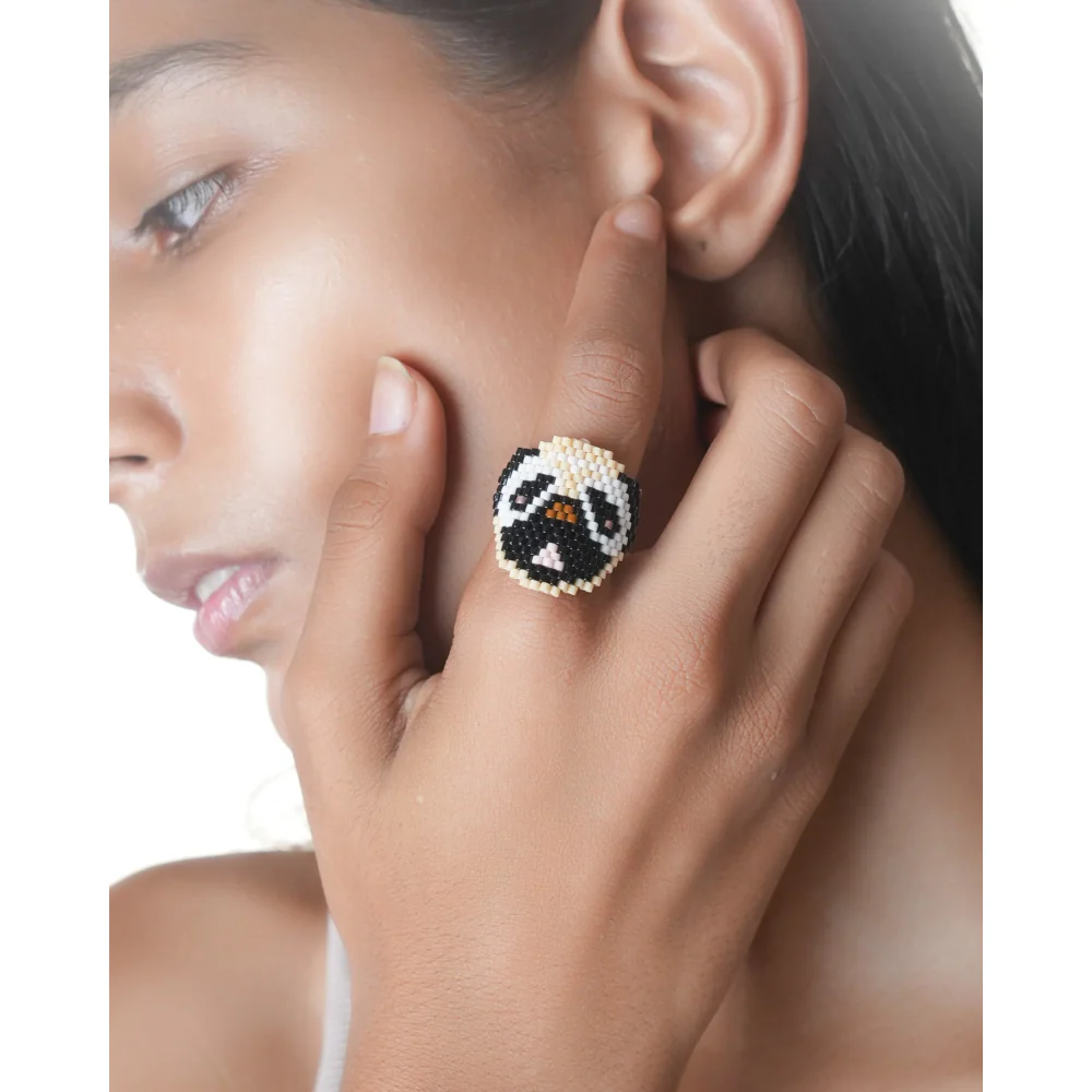 Jenni & Janki Pug Face Miyuki Delica Beaded Ring - Image 3