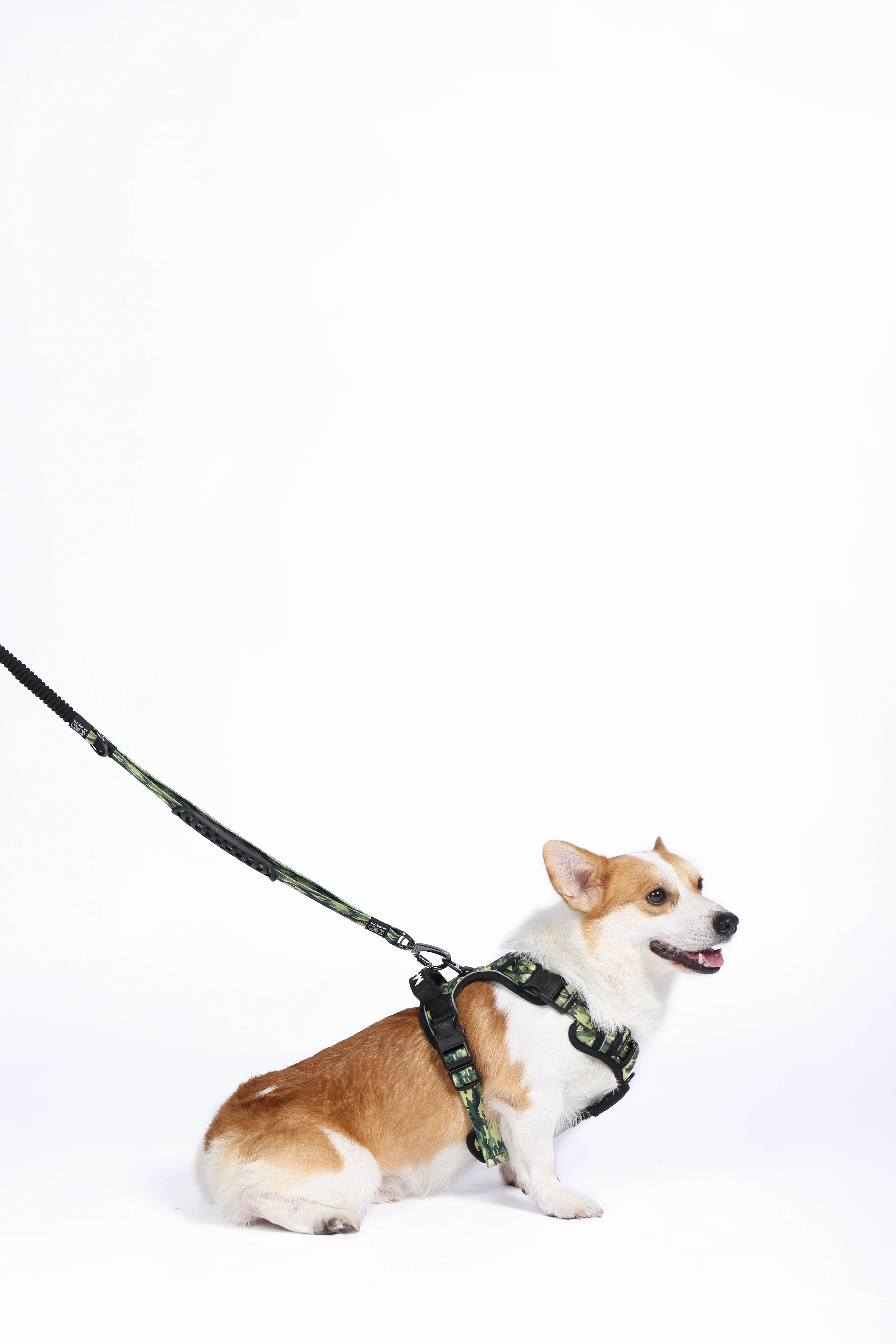 M Pets Water Resistant 3buckle Hiking Harness for Dogs (Camo) - Image 4