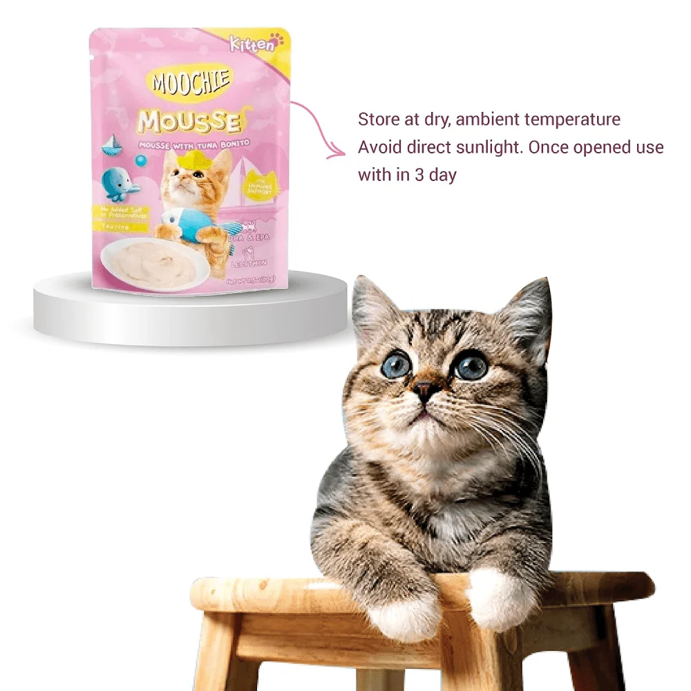 Moochie Mousse with Tuna Bonito Cat Treats - Image 3