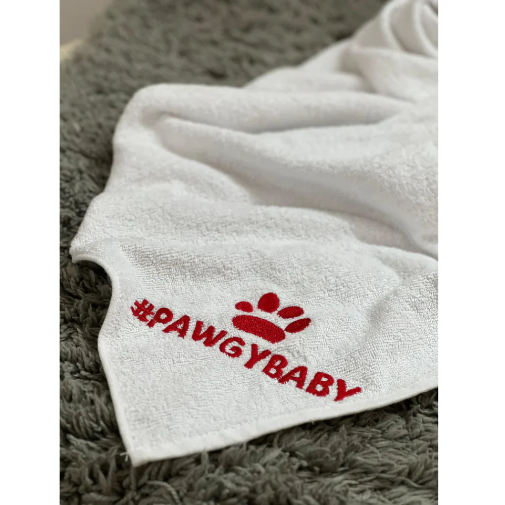 Pawgypets Pet Towel for Dogs and Cats (White) - Image 3