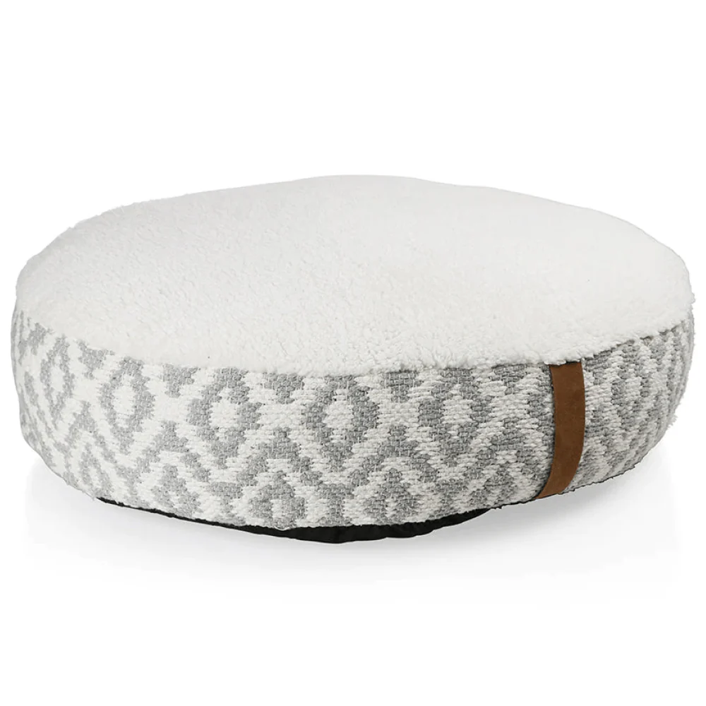 Pawpourri Bohemian Plush Round Bed  for Dogs and Cats (Grey/White) - Image 3