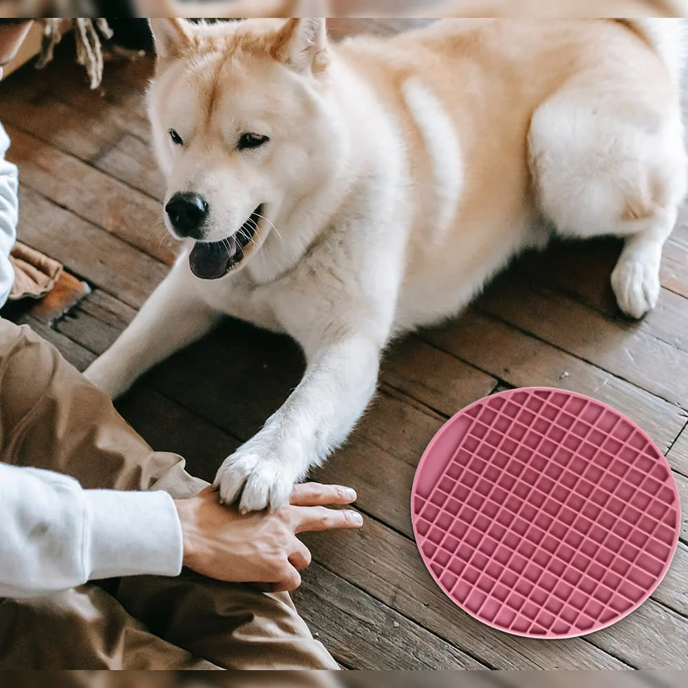 Pawpourri Round Lickmat for Dogs and Cats (Pink) - Image 3