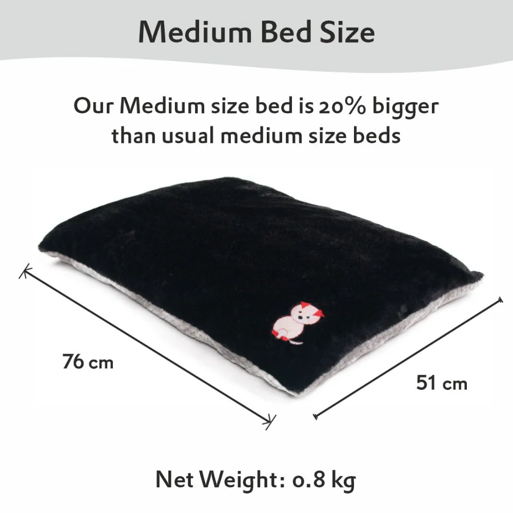Petter World Luxury Reversible Chopped Foamed Pillow Bed with Soft Fur for Dogs (Jet Black) - Image 5