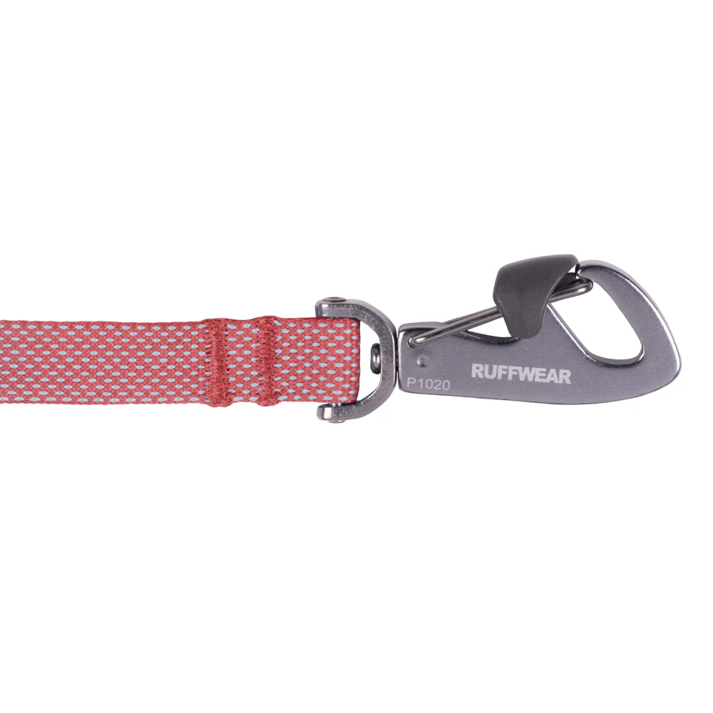 Ruffwear Hi & Light Lightweight Leash for Dogs (Salmon Pink) - Image 4