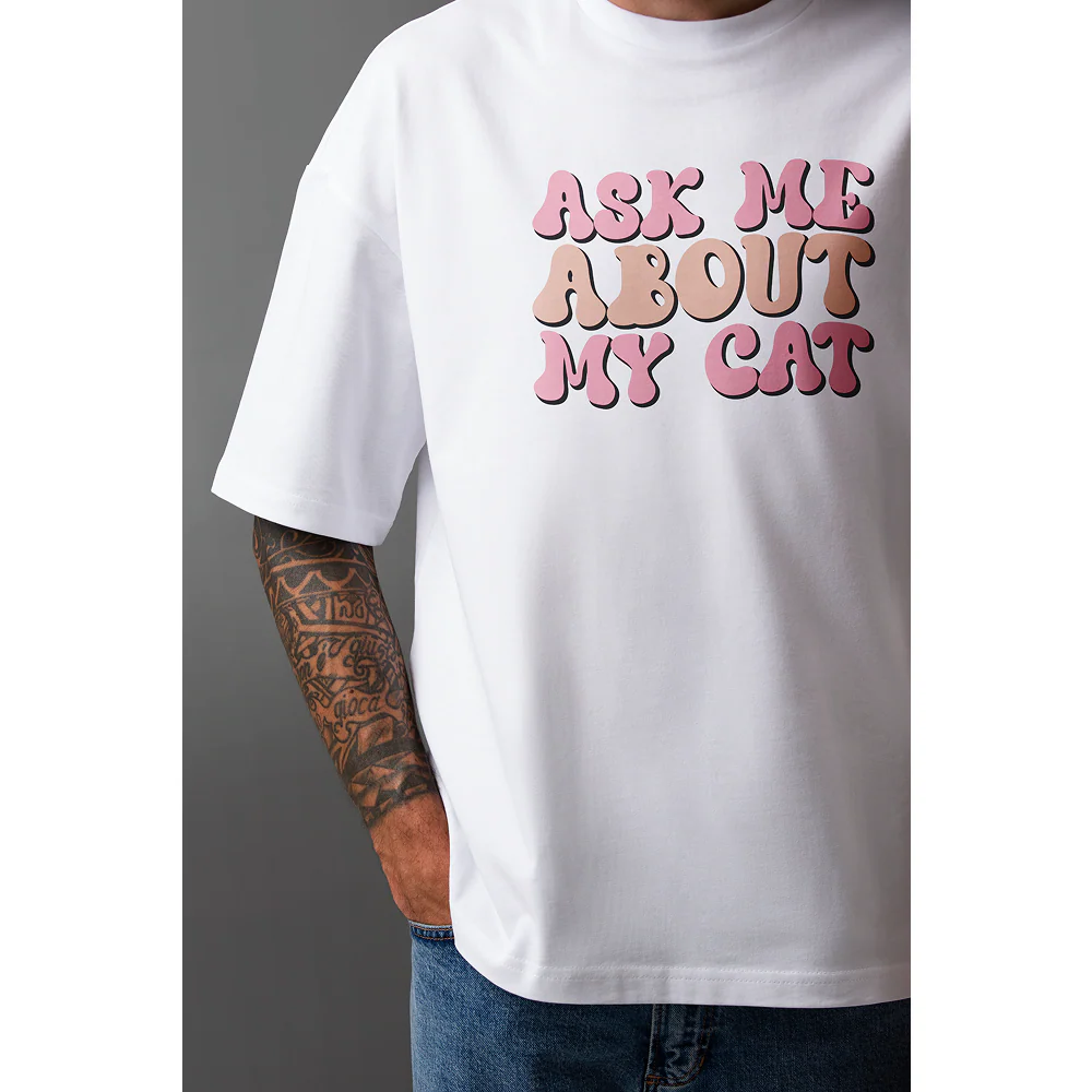 Seek Buy Love All About My Cats Unisex Oversized Tee (White) - Image 3