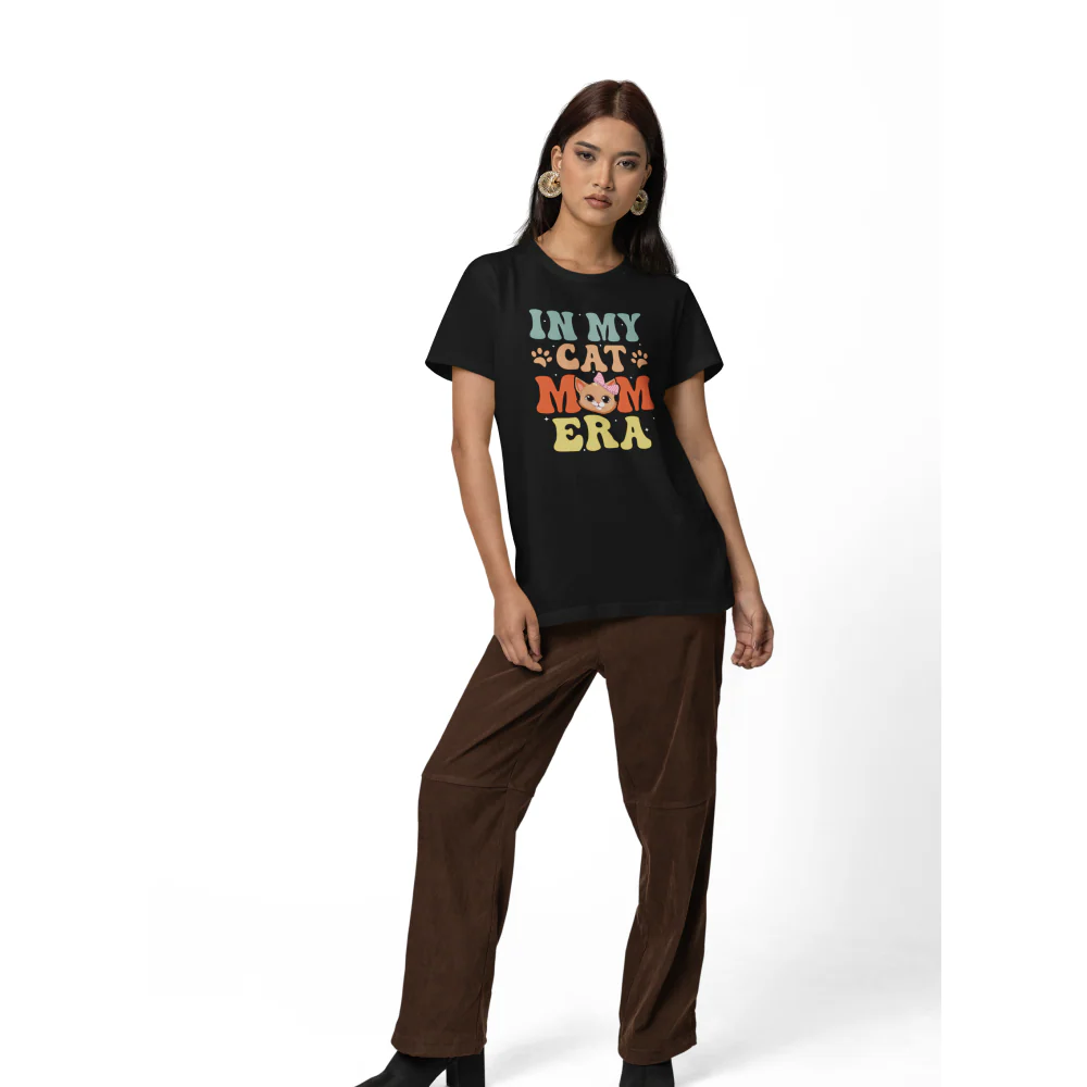 Seek Buy Love In My Cat Mom Era Tshirt (Black) - Image 3