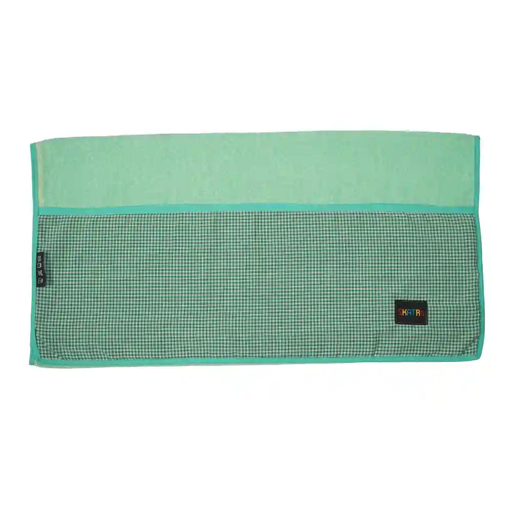 Skatrs Cuddle Microfiber Towel for Dogs and Cats (Green) - Image 4