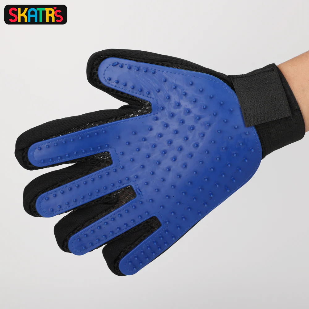 Skatrs Mess Free Deshedding Grooming Gloves for Dogs and Cats (Blue) - Image 4