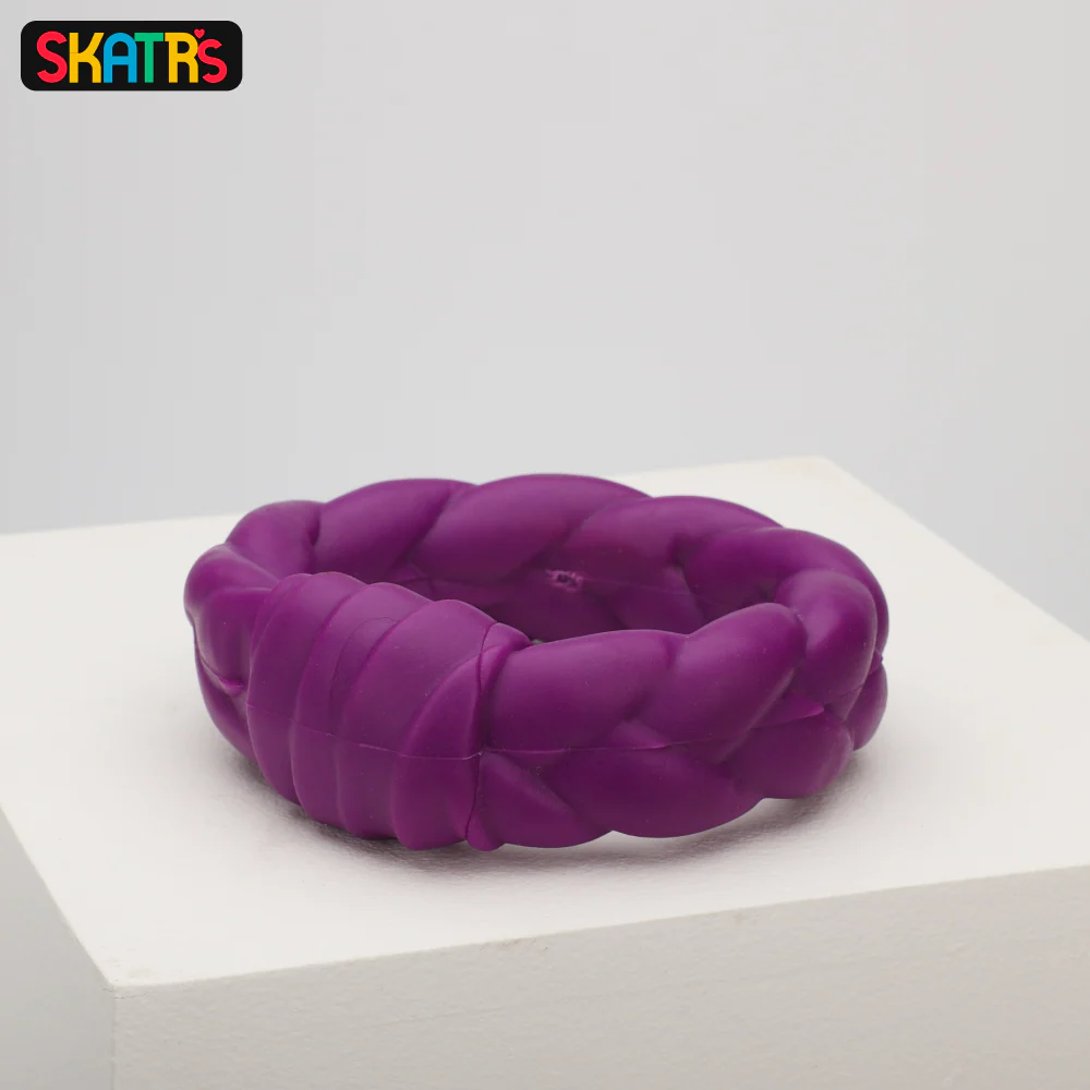 Skatrs Rubber Twisted Ring Toy for Dogs (Purple) - Image 4