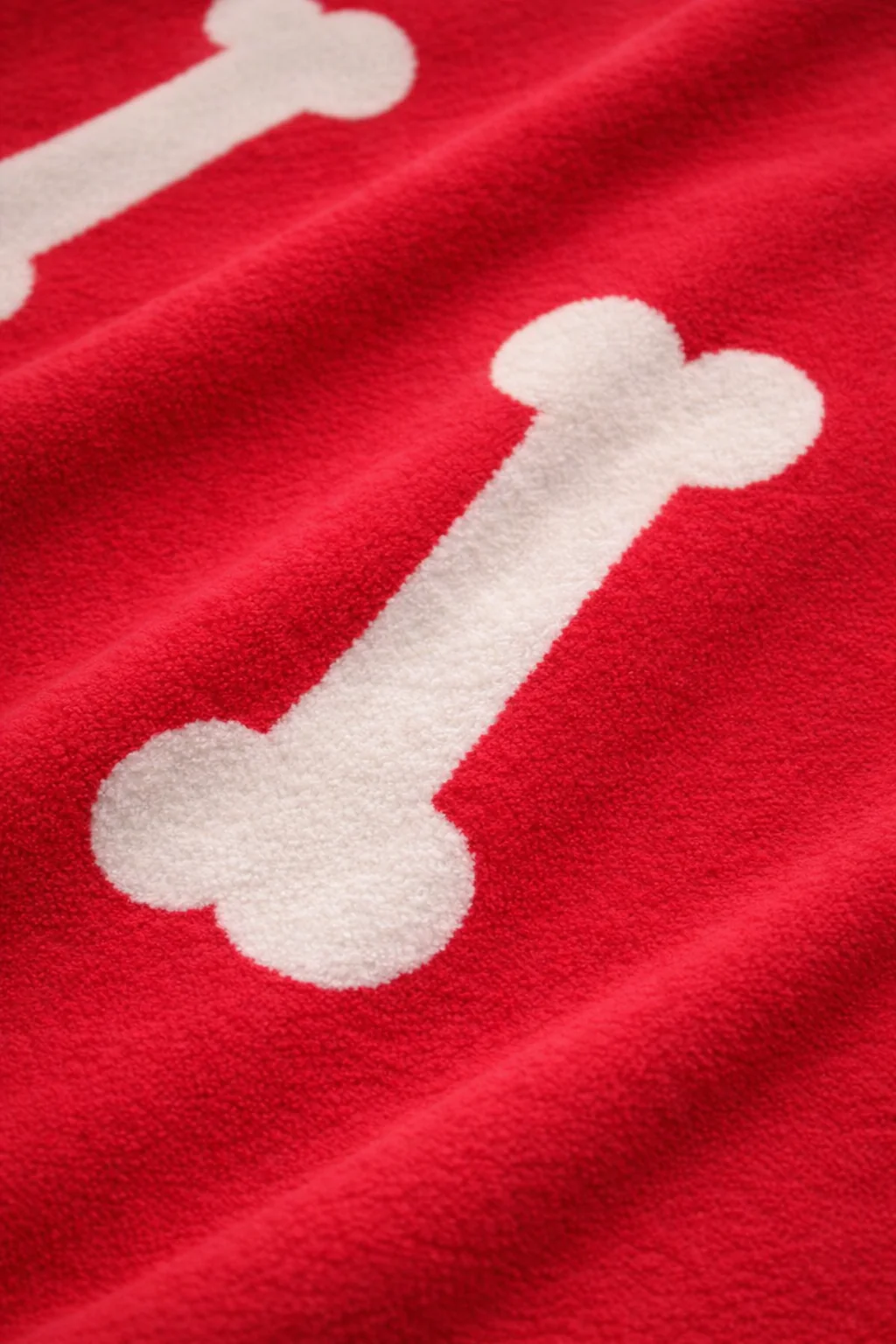 Talking Dog Club Bone Print Viscose Blanket for Dogs (Red and Grey Bone) - Image 4