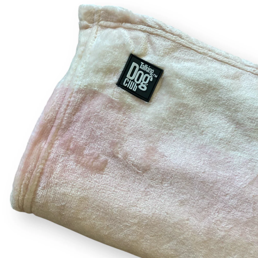 Talking Dog Club Fleece Blanket For Dogs and Cats (Baby Pink) - Image 3