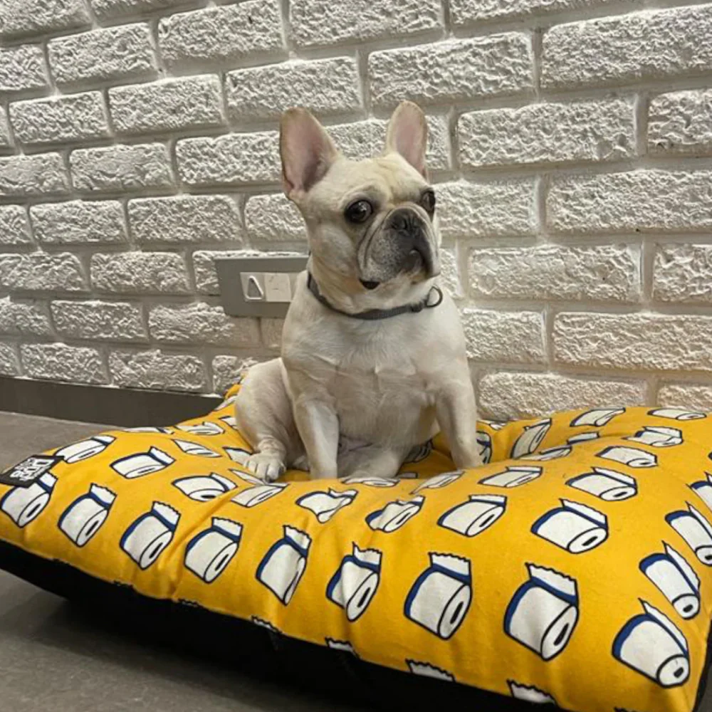 Talking Dog Club TP on my Mind Pillow Bed for Dogs and Cats (Yellow) - Image 3