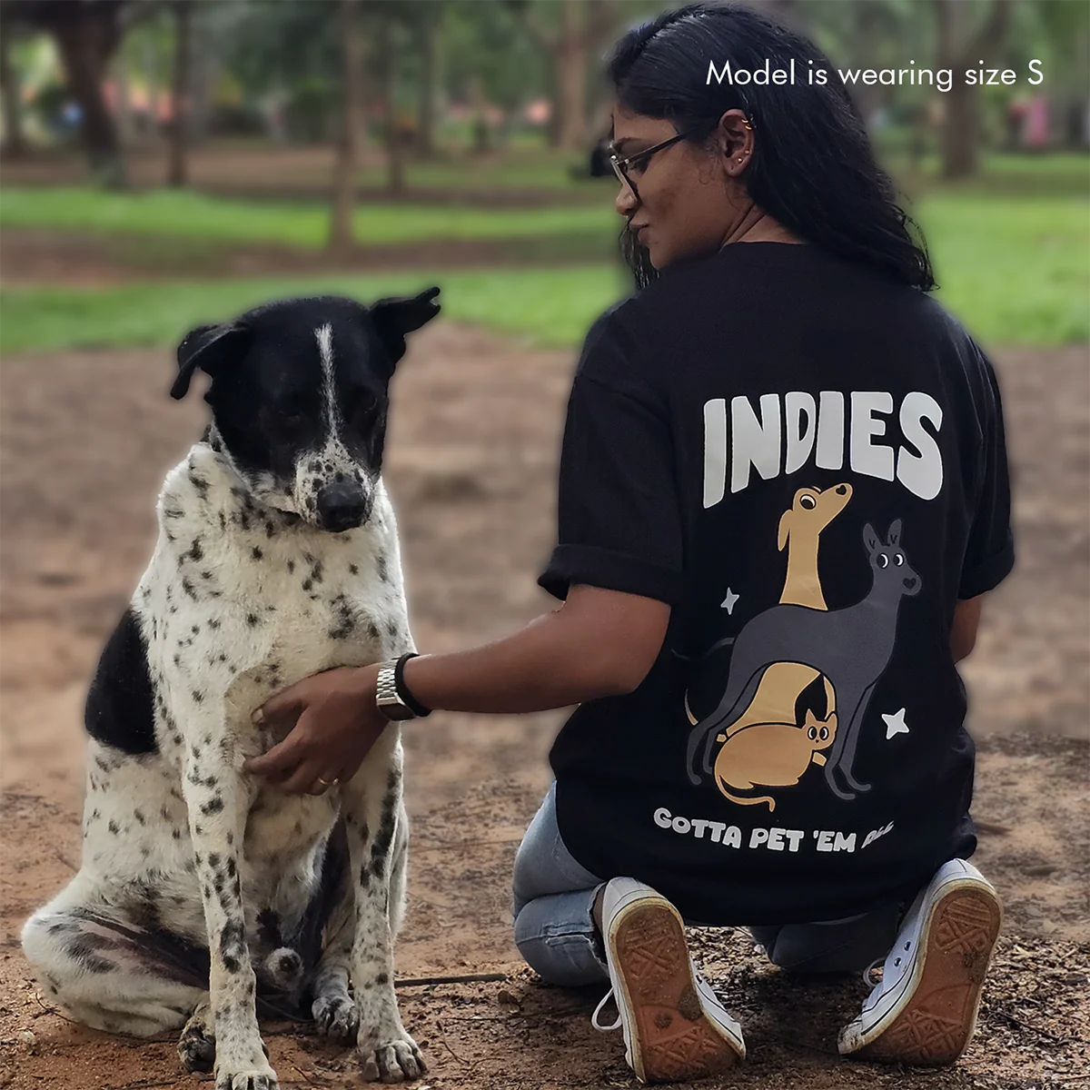 thePack Indie Merch Gotta Pet'em All Oversized T Shirt for Men and Women (Black) - Image 4