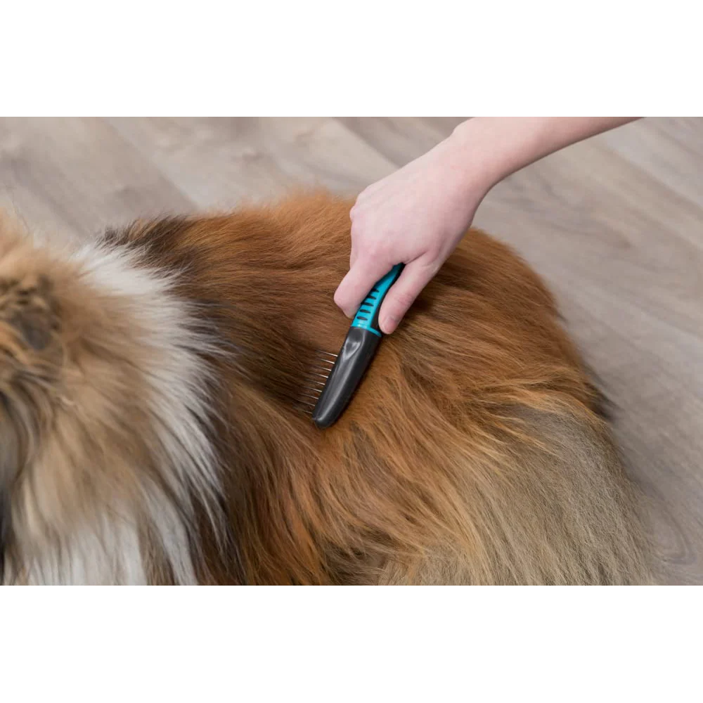 Trixie Fur Detangler With Curved Teeth Brush for Dogs and Cats - Image 8