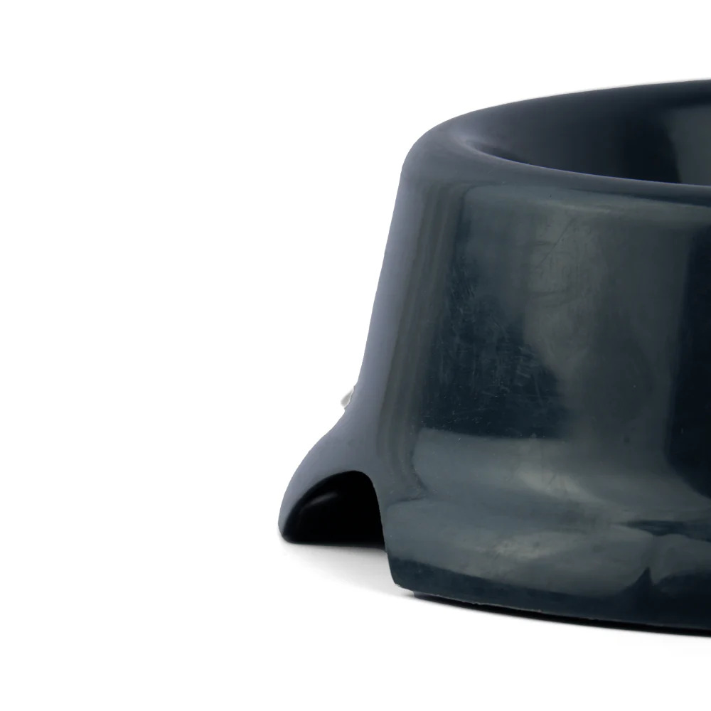 Trixie Non Slip Plastic Bowl for Dogs (Grey) - Image 5