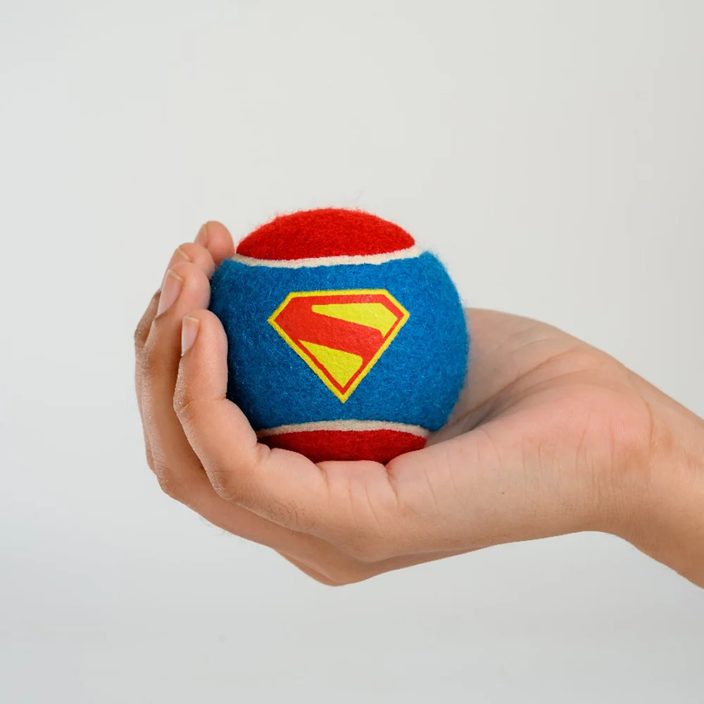 Warner Bros Superman Ball Toy for Dogs and Cats - Image 2