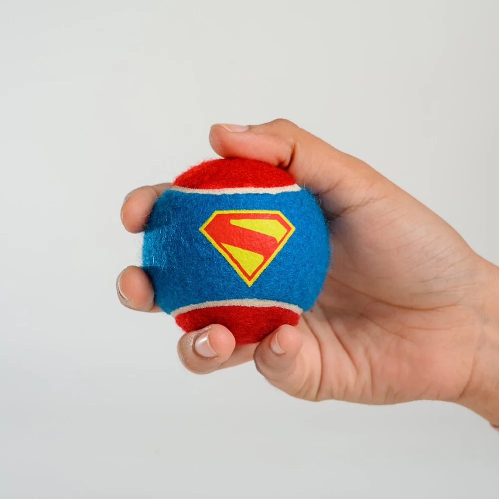 Warner Bros Superman Ball Toy for Dogs and Cats - Image 3